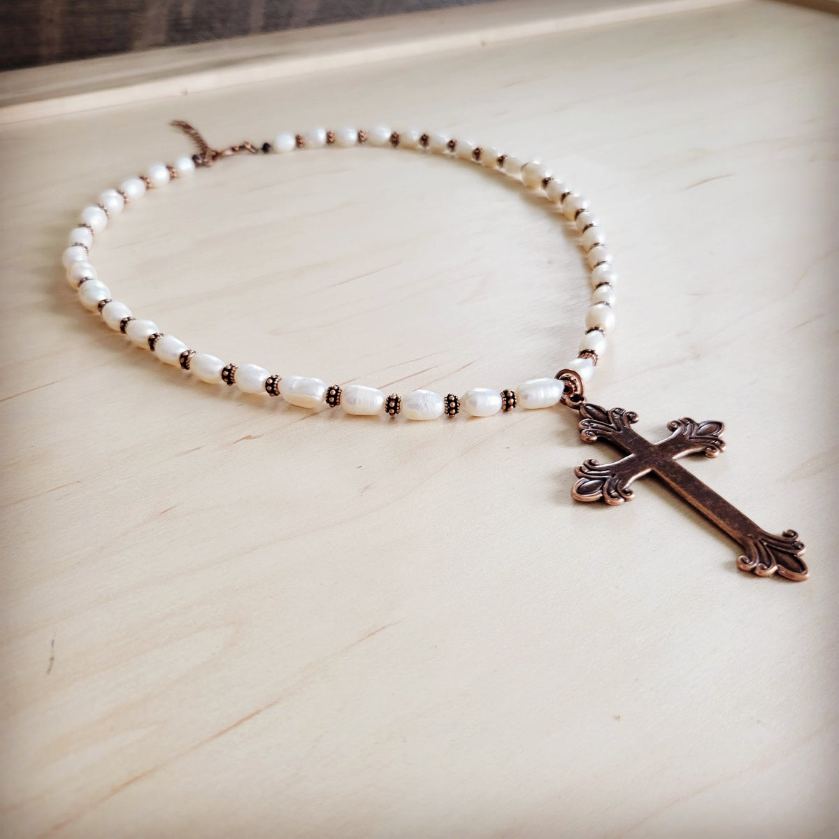 **Genuine Freshwater Pearl Collar Boho Necklace w/ Cross 263s