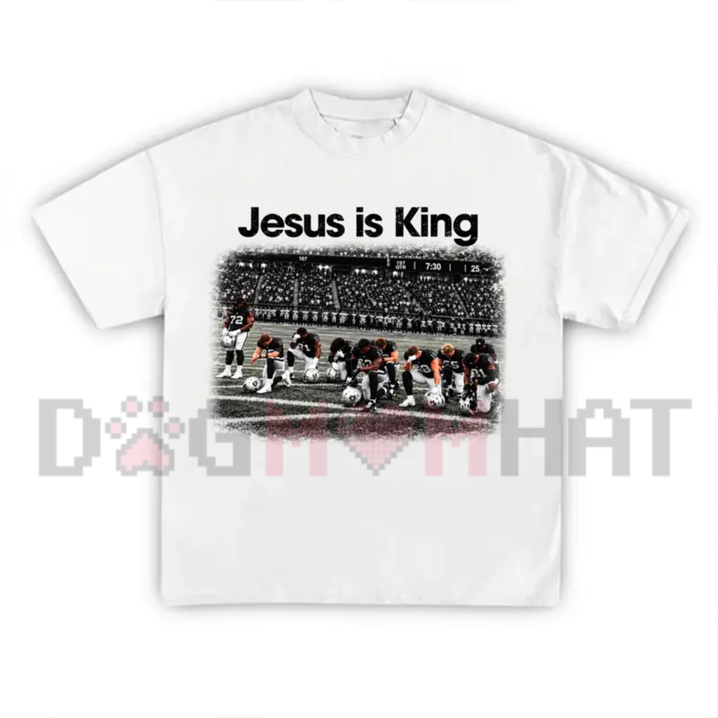 Vintage Jesus Is King Praying Football Graphic T-Shirt