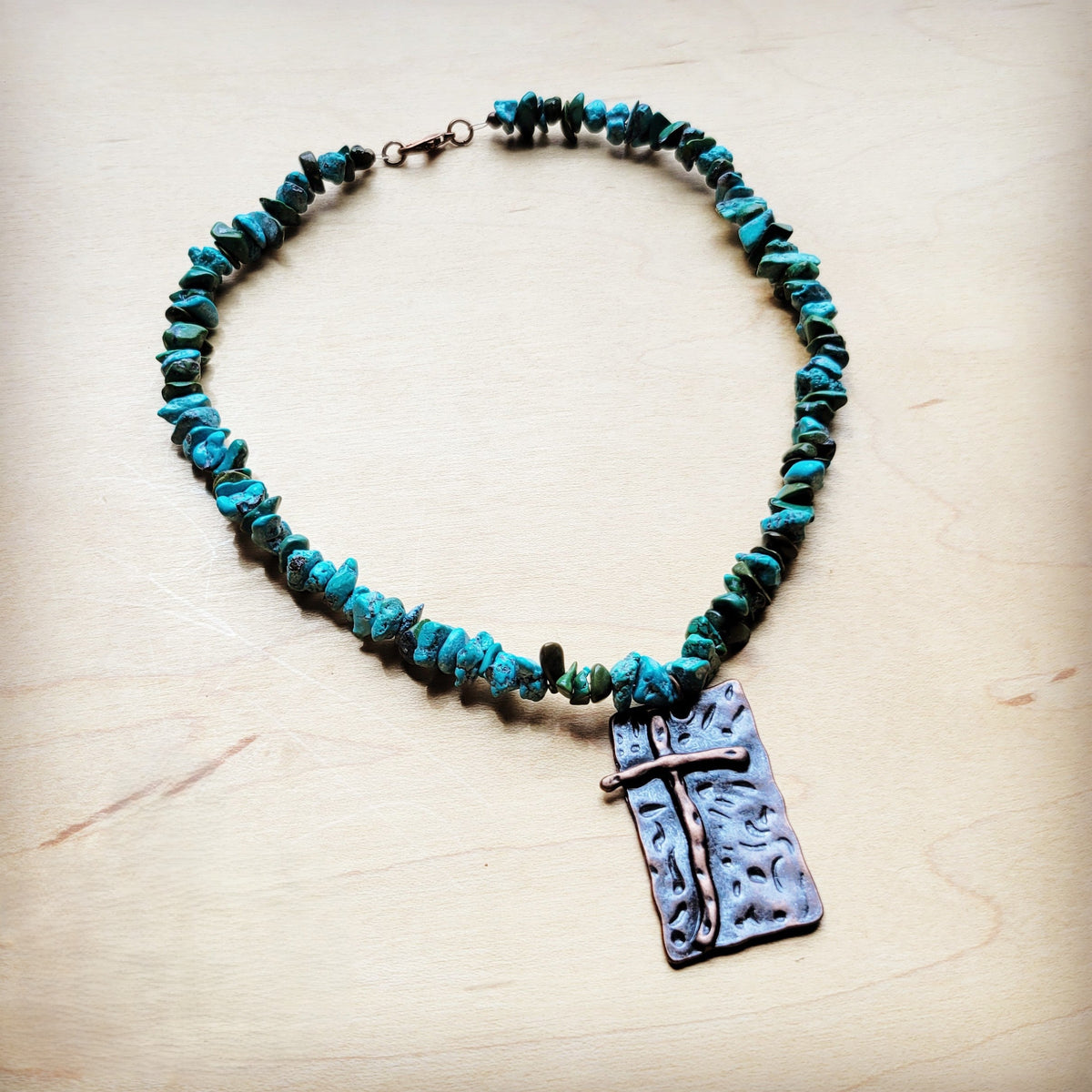 **Natural Turquoise Collar Necklace w/ Cross Pendant 258y