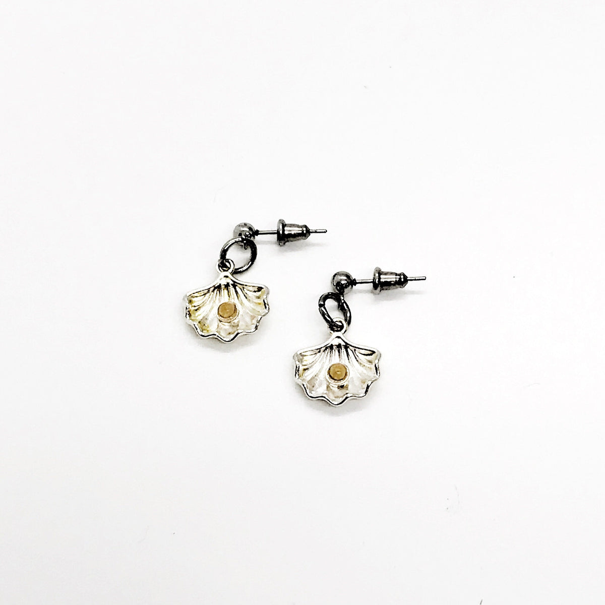 Mustard Seed Earrings,  Oyster Shell Mustard Seed Jewelry, Matthew 17 20, Mustard Seed Faith, Bible Verse Gift, Scripture Gift, Faith Gift