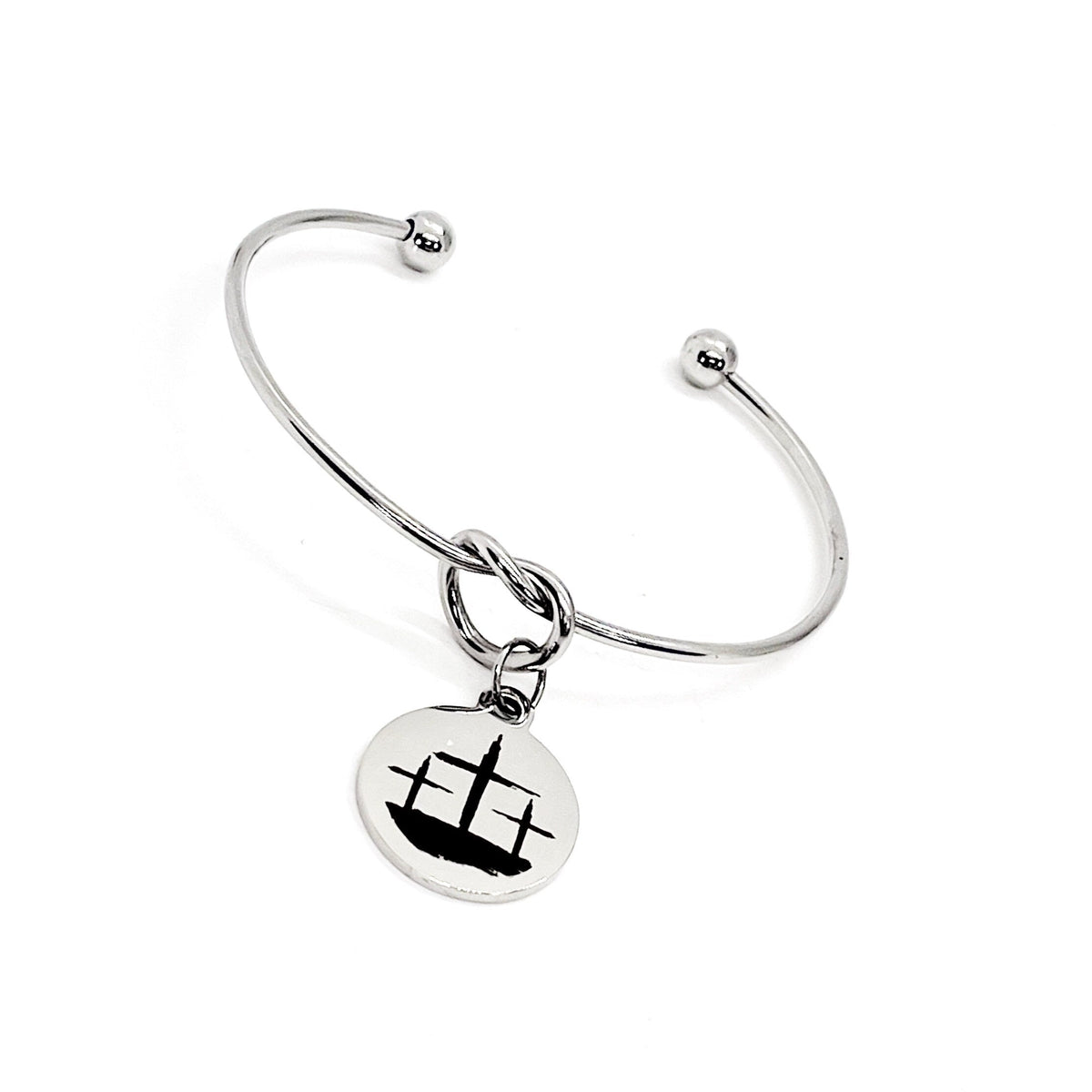 Three Cross Bracelet, Easter Jewelry, Crucifixion Jewelry, Cross Jewelry, Three Cross Charm, Faith Gift, Christian Jewelry, Faith Jewelry